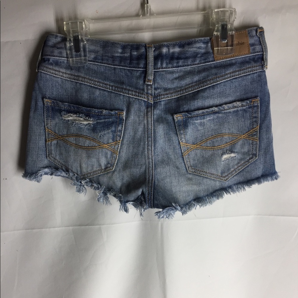 Abercrombie shorts - Picture 2 of 3